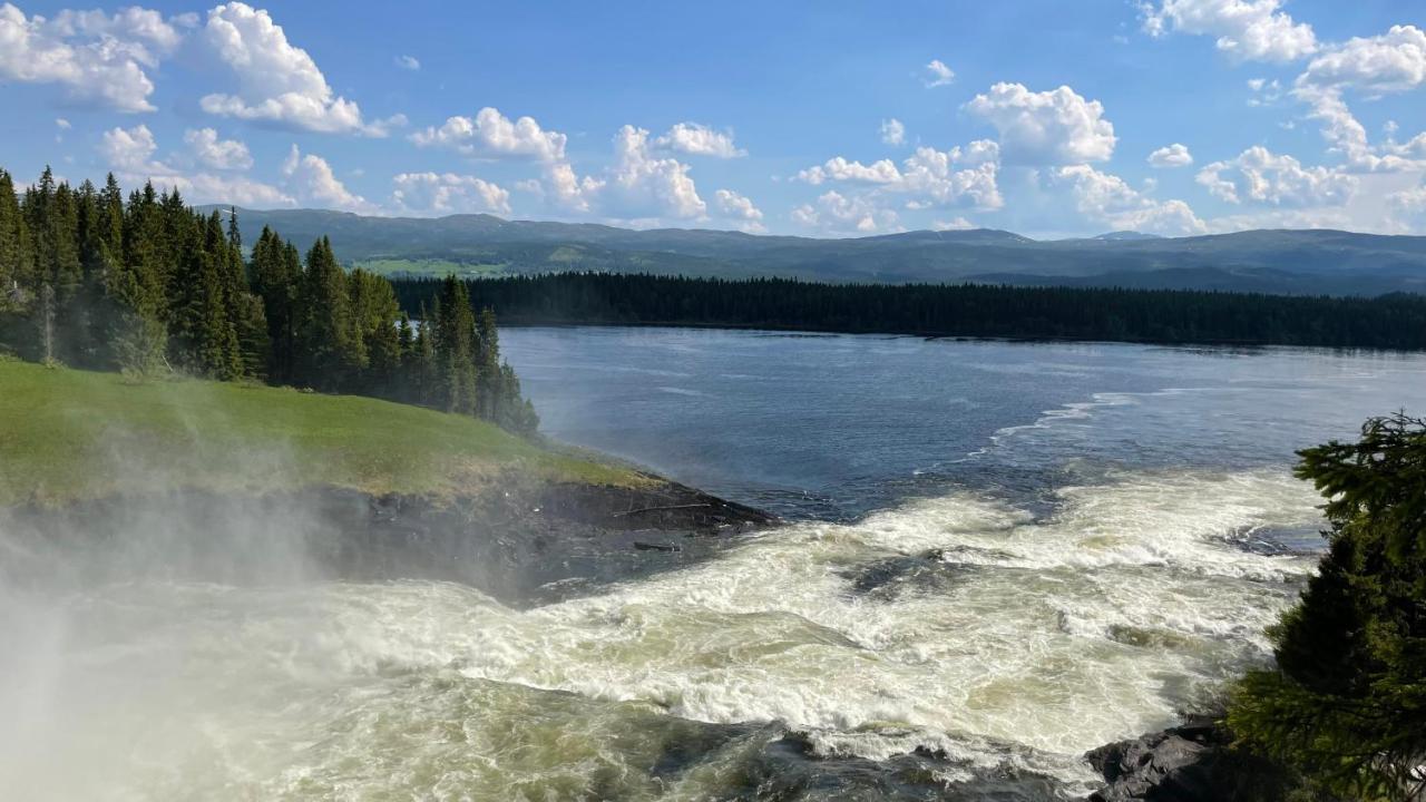 Apartmán Areskutans Laegenhet Med Laddning Foer Bil 22Kw Husa Exteriér fotografie